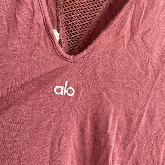 ALO Women's Mauve Sleeveless Top SMALL - Picture 5 of 6